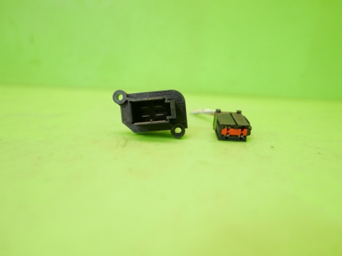 Opornik rezystor wentylatora nawiewu 3C1H18B647AA TRANSIT MK6 2.4 TDDI 00-06