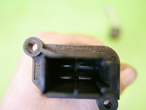 Opornik rezystor wentylatora nawiewu 3C1H18B647AA TRANSIT MK6 2.4 TDDI 00-06