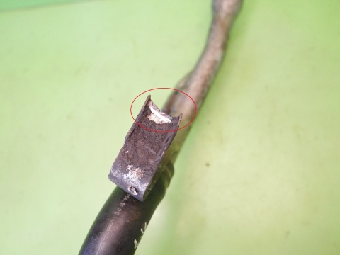 Wlew paliwa rura FORD TRANSIT MK6 2.4 TDDI DOKA PICKUP 00-06