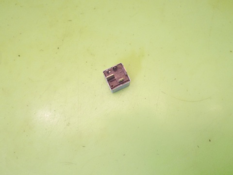 Przekaźnik 458 1K0906381 VW GOLF V 1K 1.4 16V 03-09