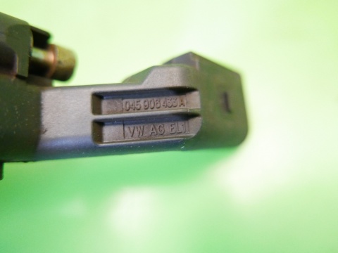 Czujnik położenia wału 045906433A VW GOLF V 1K 1.4 16V 03-09