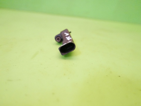 Czujnik położenia wału 045906433A VW GOLF V 1K 1.4 16V 03-09