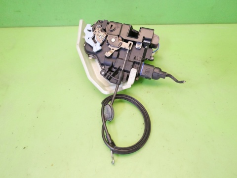 Centralny zamek drzwi prawy tył 7L0839016 7pin VW GOLF V 1K HB 5D 03-09