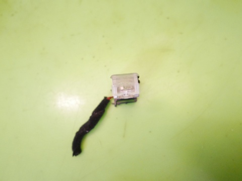 Lampka oświetlenie kabiny 6L0947415 VW GOLF V HB 5D 03-09