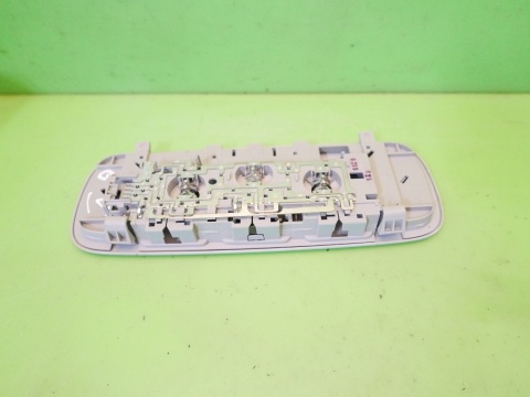 Lampka oświetlenie kabiny tył 1K0947291 VW GOLF V HB 5D 03-09