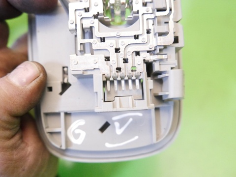 Lampka oświetlenie kabiny tył 1K0947291 VW GOLF V HB 5D 03-09