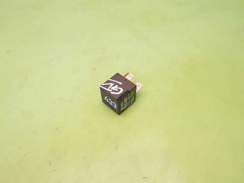 Przekaźnik 433 3D0951253A VW GOLF V 1K 1.4 16V 03-09