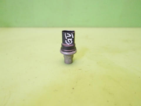 Czujnik ciśnienia klimatyzacji 1J0959126 VW GOLF V 1K 1.4 16V 03-09