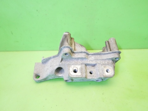 Łapa wspornik mocowanie 036199275AE VW GOLF V 1K 1.4 16V 03-09