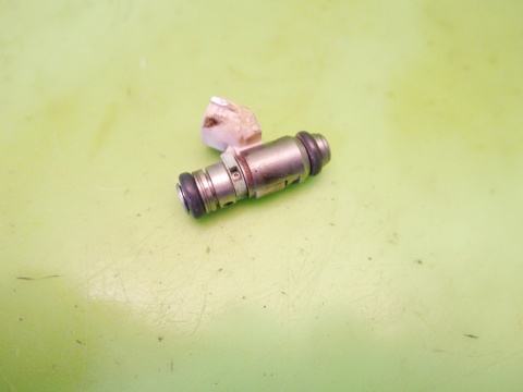 Wtrysk wtryskiwacz IWP163 036036AC VW GOLF V 1K 1.4 16V 03-09