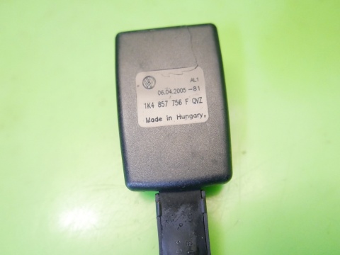 Zapięcie zatrzask pasa prawy przód 1K4857756F VW GOLF V 5D 03-09