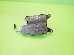 Silniczek sterowania nawiewem 0132801345 1K0907511 VW GOLF V 1K 1.4 16V 03-