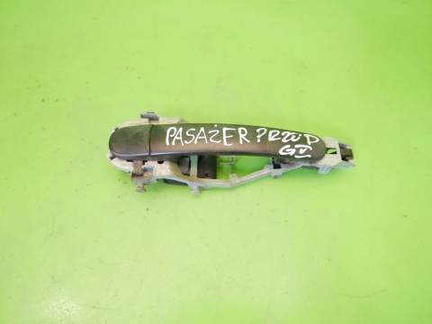 Klamka zewnętrzna prawa przód VW GOLF V 1K HB 5D 03-09