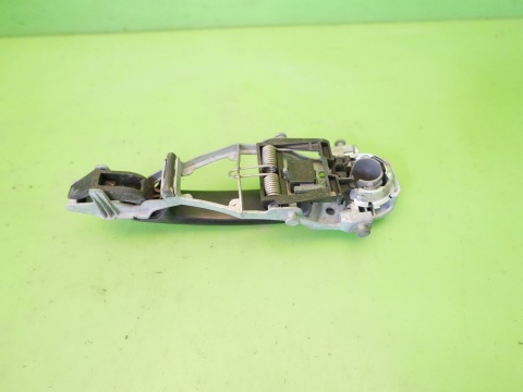 Klamka zewnętrzna prawa przód VW GOLF V 1K HB 5D 03-09