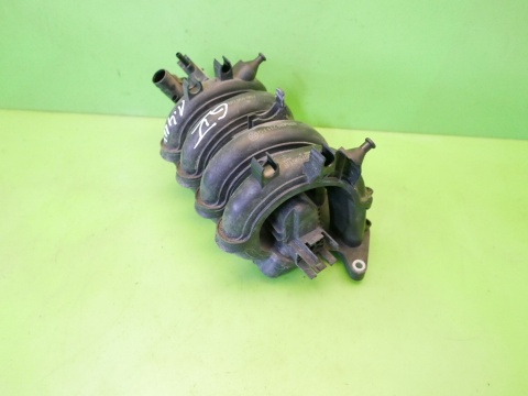 Kolektor ssący dolotowy 036129711FQ VW GOLF V 1K 1.4 16V 03-09