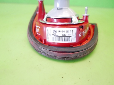 Lampa lewa tył w klapę 1K6945093G Valeo VW GOLF V HB 5D 03-09