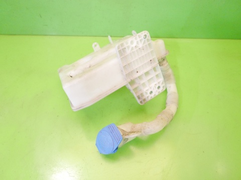 Zbiorniczek płynu spryskiwaczy 1K0955453Q VW GOLF V 1K 1.4 03-09