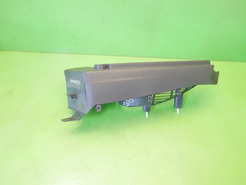 Mocowanie podpora półki tył lewa 1K6867761L VW GOLF V HB 5D 03-09