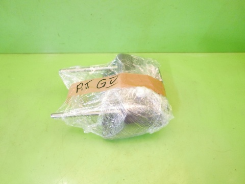 Zagłówek tył prawy VW GOLF V HB 5D 03-09