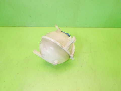 Zbiorniczek wyrównawczy 1K0121407A VW GOLF V 1K 1.4 16V 03-09