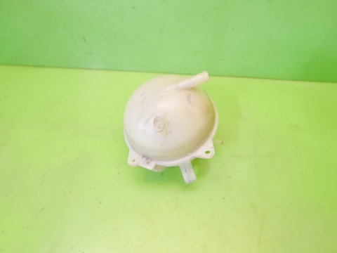 Zbiorniczek wyrównawczy 1K0121407A VW GOLF V 1K 1.4 16V 03-09