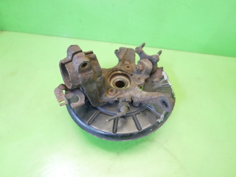 Zwrotnica piasta lewa przód VW GOLF V 1.4 16V HB 03-09
