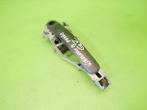 Klamka zewnętrzna lewa przód VW GOLF V 1K HB 5D 03-09