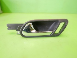 Klamka wewnętrzna lewa przód 1K1837113 VW GOLF V 1K HB 5D 03-09