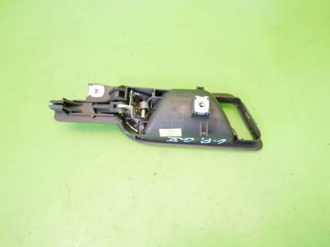 Klamka wewnętrzna lewa przód 1K1837113 VW GOLF V 1K HB 5D 03-09