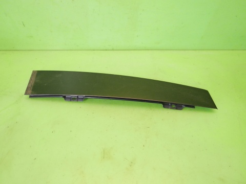 Listwa nakładka słupka drzwi lewa tył 1K6839901C VW GOLF V 1K HB 5D 03-09