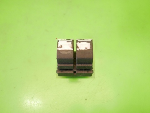 Panel przełącznik szyb lewy przód 1K3959857 VW GOLF V 1K 03-09