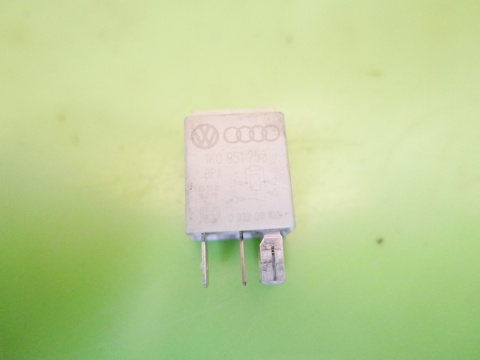Przekaźnik 449 1K0951253 0332011100 VW GOLF V 1K 1.4 16V 03-09
