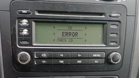 Radio radioodtwarzacz fabryczny VW GOLF V 1K 03-09