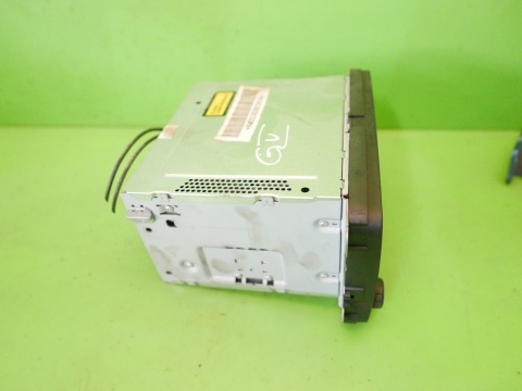 Radio radioodtwarzacz fabryczny VW GOLF V 1K 03-09