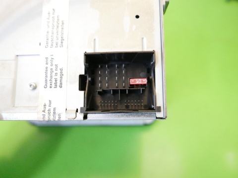 Radio radioodtwarzacz fabryczny VW GOLF V 1K 03-09