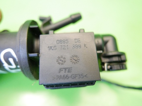 Pompa sprzęgła wysprzęglik 1K0721388K VW GOLF V 1K 1.4 16V 03-09