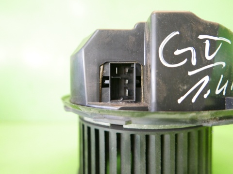 Wentylator dmuchawa nawiewu 1K1820015C VW GOLF V 1K 1.4 16V 03-