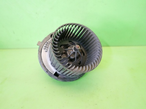 Wentylator dmuchawa nawiewu 1K1820015C VW GOLF V 1K 1.4 16V 03-