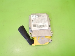 Moduł sensor airbag poduszek 1K0909605N VW GOLF V 1K 1.4 16V 03-09