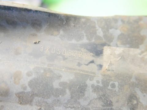 Wahacz wzdłużny lewy tył 1K0505225C VW GOLF V 1.4 16V HB 03-09