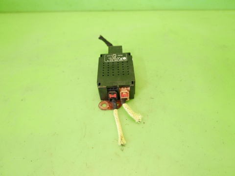 Filtr przeciwzakłóceniowy 5M0035570B VW GOLF V 1K 1.4 16V HB 5D 03-09