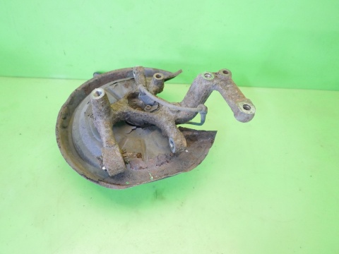 Zwrotnica piasta lewa tył VW GOLF V 1.4 16V HB 03-09