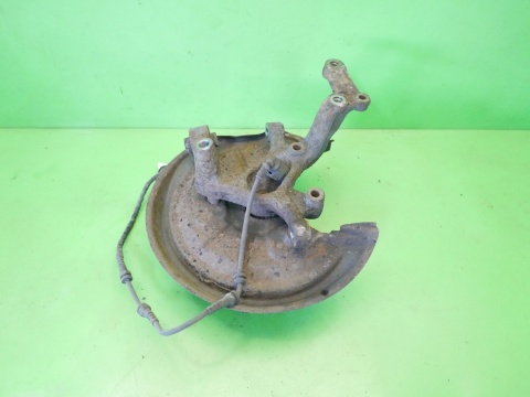 Zwrotnica piasta prawa tył VW GOLF V 1.4 16V HB 03-09