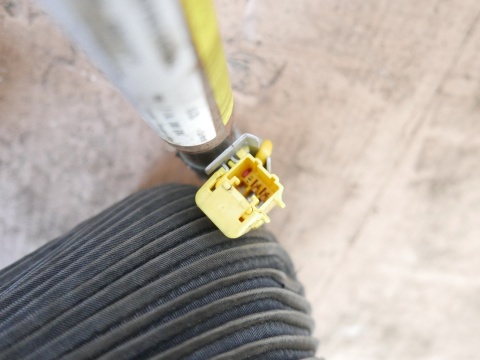 Kurtyna powietrzna airbag lewa 1K6880741J VW GOLF V 1K HB 5D 03-09