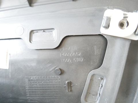 Boczek tapicerka drzwi lewa przód VW GOLF V 1K HB 5D 03-09