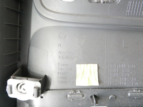 Boczek tapicerka drzwi lewa tył VW GOLF V 1K HB 5D 03-09