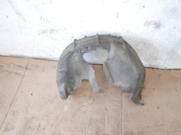 Nadkole prawe tył VW GOLF V 1K HB 5D 03-09