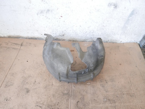 Nadkole prawe tył VW GOLF V 1K HB 5D 03-09