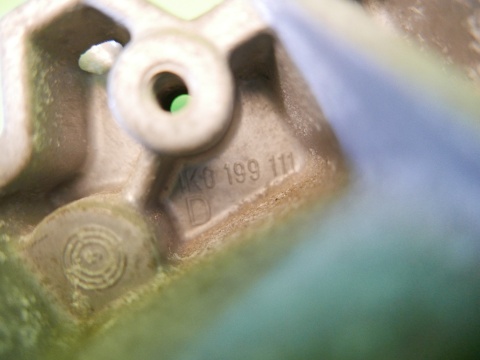 Łapa skrzyni biegów 1K0199111D VW GOLF V 1.4 16V HB 03-09