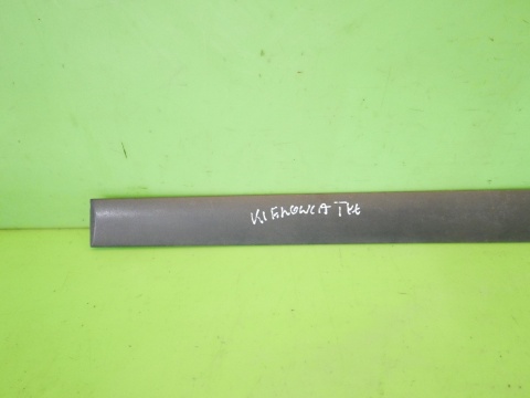 Listwa drzwiowa lewa tył 1K4853753 VW GOLF V 1K HB 5D 03-09